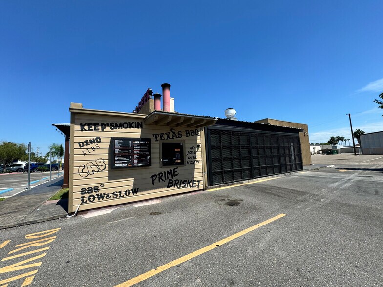 More Photos Of 1617 W Polk Ave, Pharr Restaurant For Lease