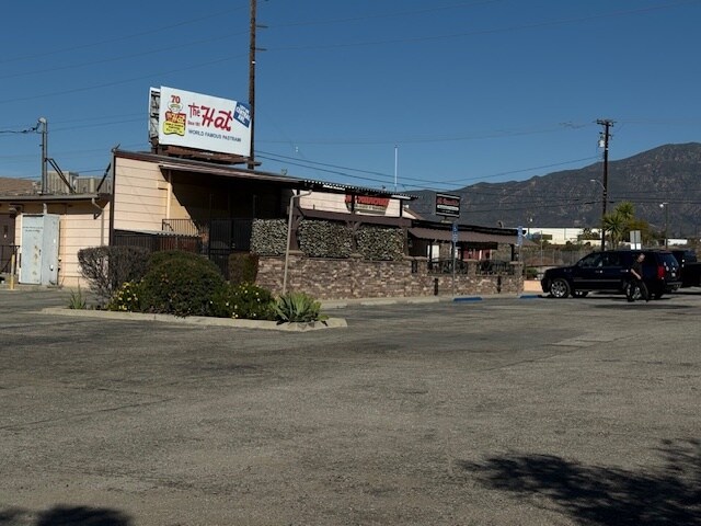 More Photos Of 1964 W Foothill Blvd, Upland Restaurant For Sale