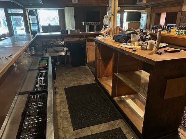 More Photos Of 315 Broadway Ave, Yankton Bar For Sale