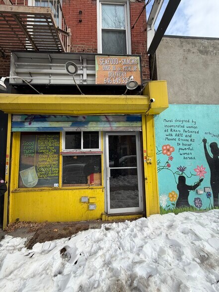 More Photos Of 303 W 116th St, New York Apartments For Lease