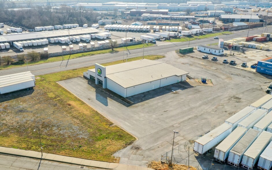 Primary Photo Of 8393 Hall St, Saint Louis Warehouse For Sale