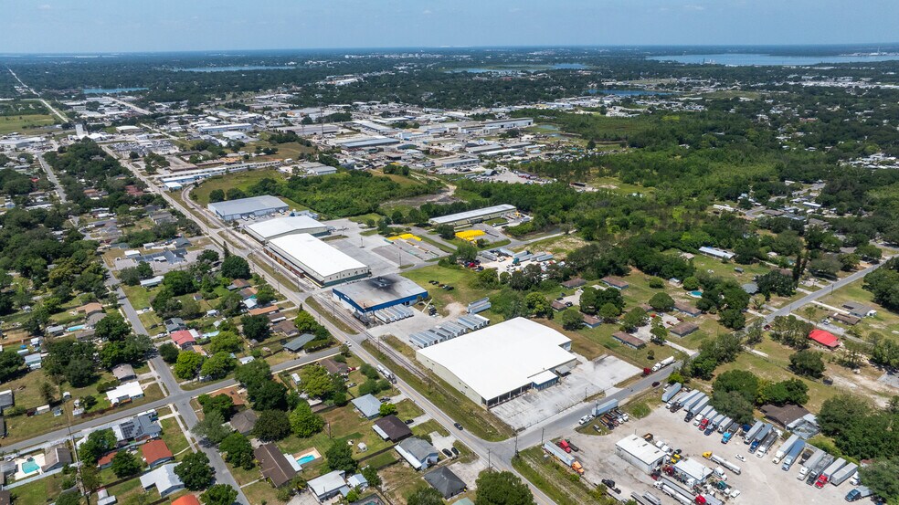 More Photos Of 2715 Crystal Lake Acres Dr, Lakeland Warehouse For Sale