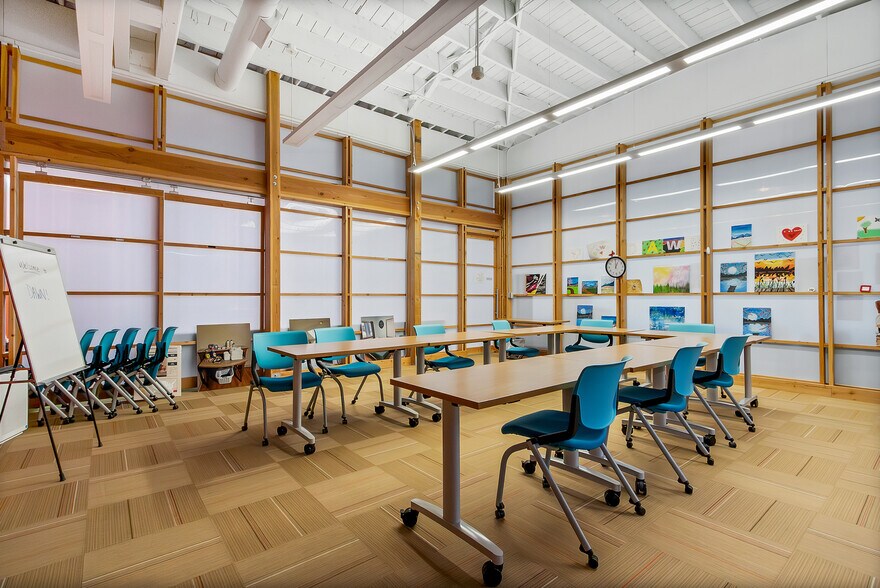 More Photos Of 221 W Gowe St, Kent Bank For Sale