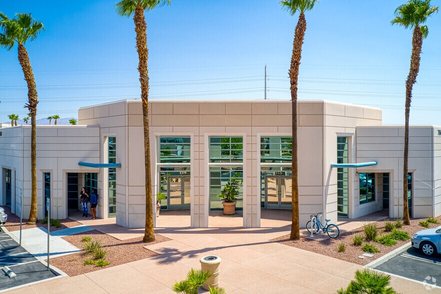 More Photos Of 7660 W Cheyenne Ave, Las Vegas Unknown For Lease