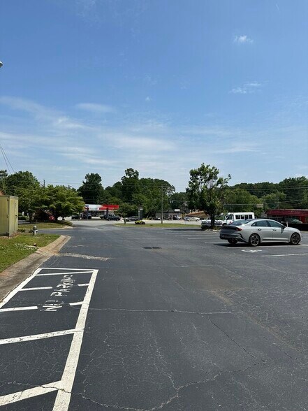 More Photos Of 573 Concord Rd SE, Smyrna Medical For Lease