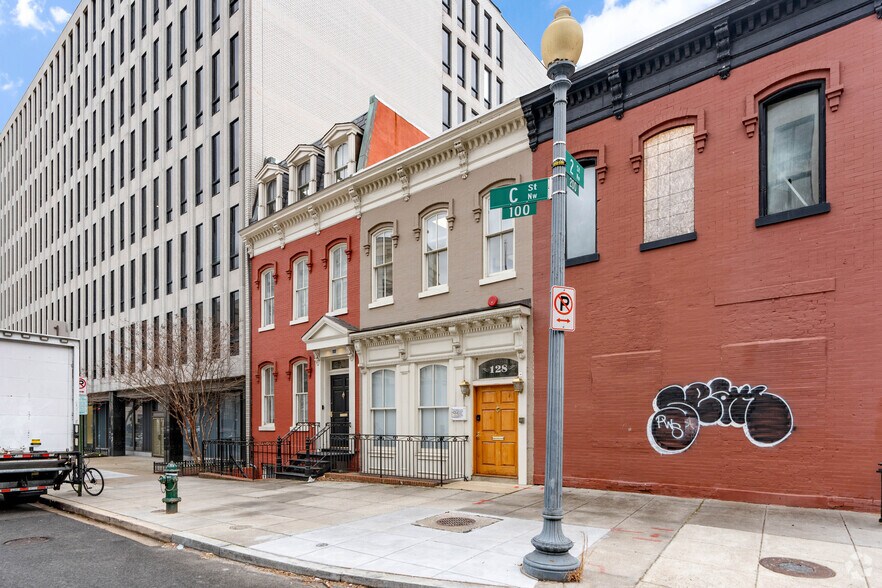 More Photos Of 126 C St NW, Washington Loft Creative Space For Lease