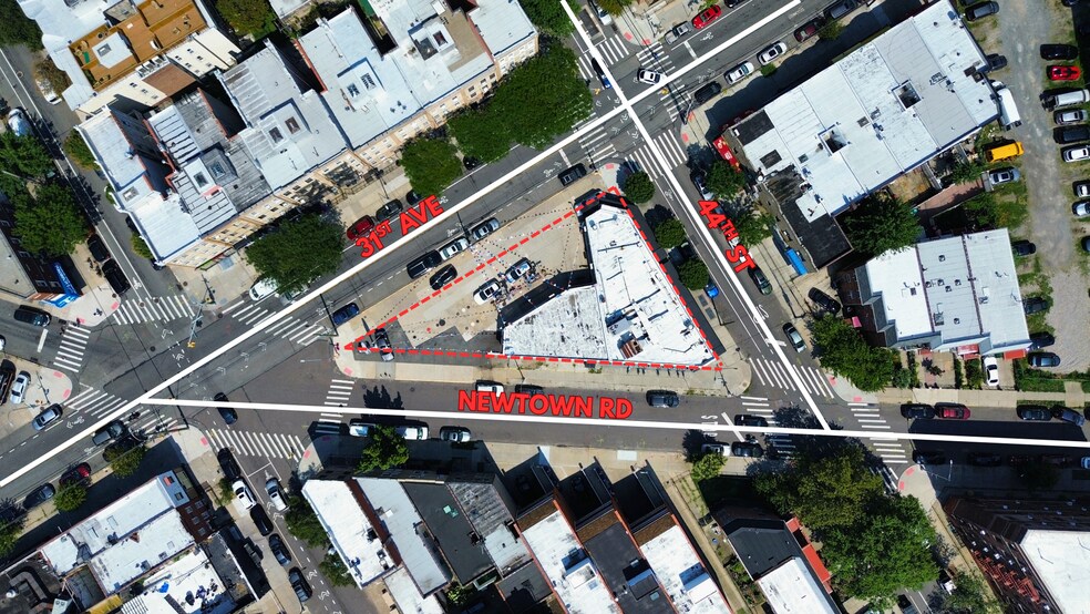 Primary Photo Of 3102 44th St, Astoria Land For Sale