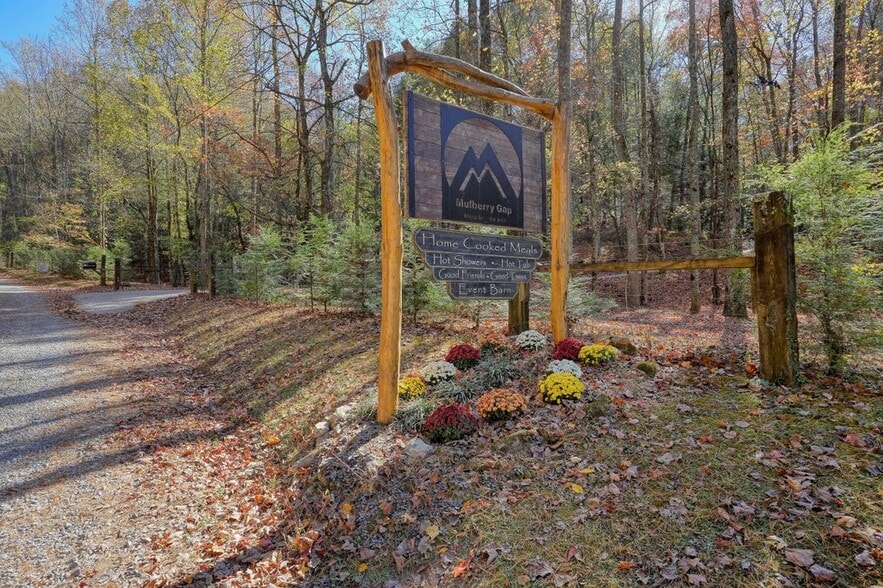 More Photos Of 400 Mulberry Gap Rd, Ellijay Hospitality For Sale