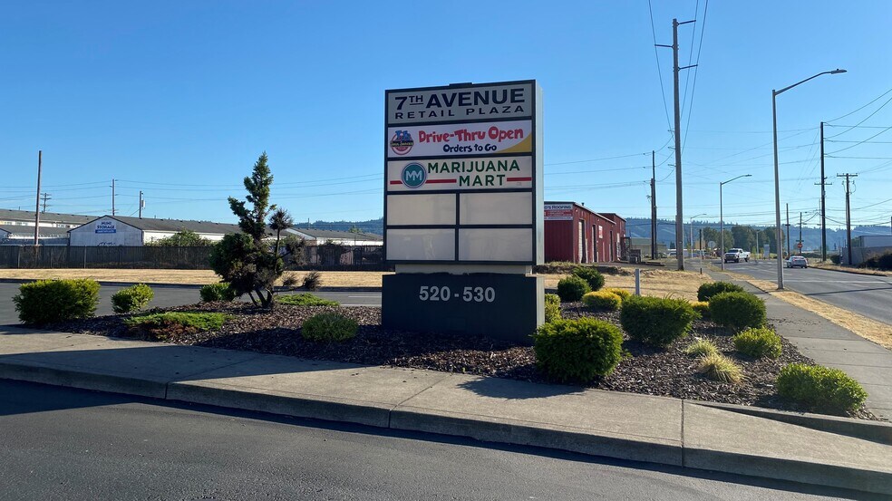 More Photos Of 520-530 7th Ave, Longview General Retail For Sale