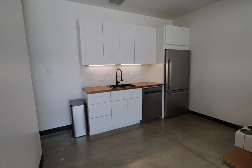 More Photos Of 4451 Dale Earnhardt Way, Northlake Office For Sale