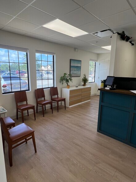 More Photos Of 14011 Beach Blvd, Jacksonville Medical For Sale