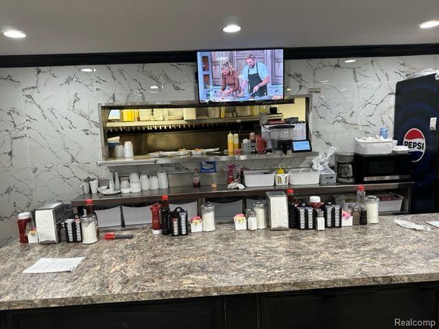More Photos Of 1252 N Ballenger Hwy, Flint General Retail For Sale