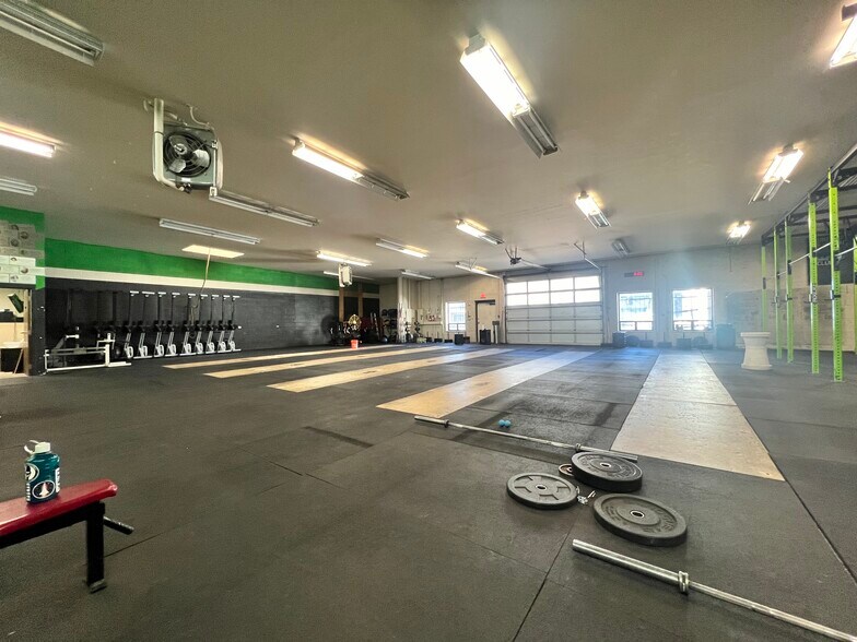 More Photos Of 1025 Acoma St, Denver Flex For Sale