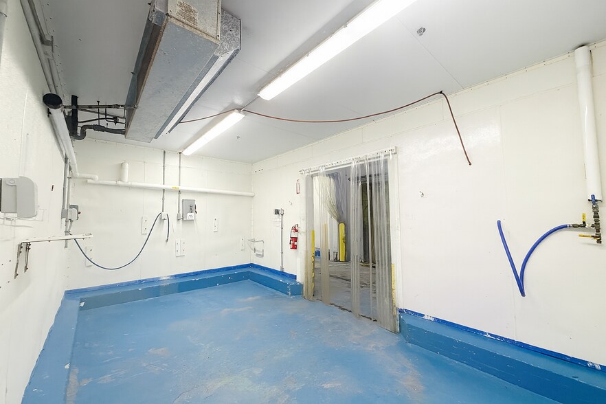 More Photos Of 310-312 Northern Ave, Boston Refrigeration Cold Storage For Sale