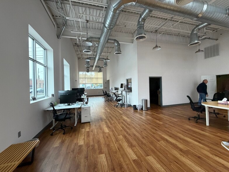 More Photos Of 49 Day St, Somerville Flex For Lease