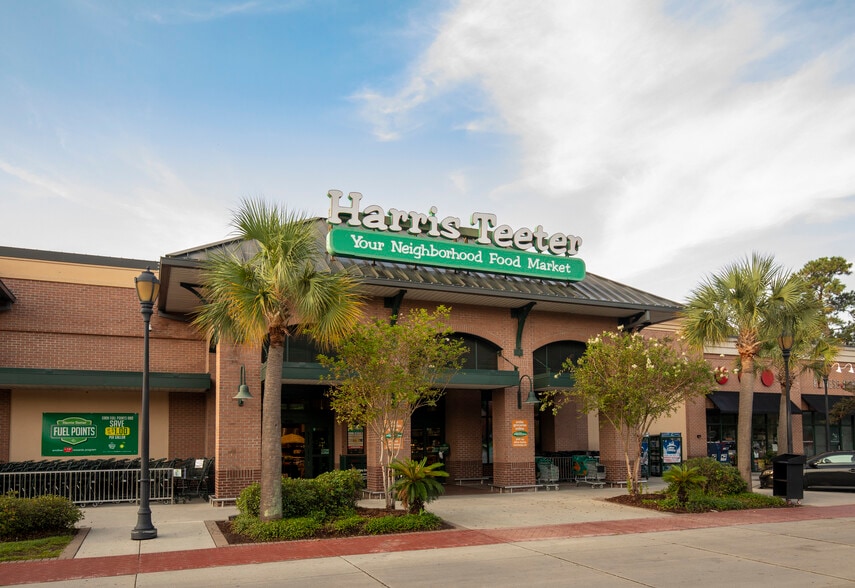 Primary Photo Of 600 Long Point Rd, Mount Pleasant Unknown For Lease