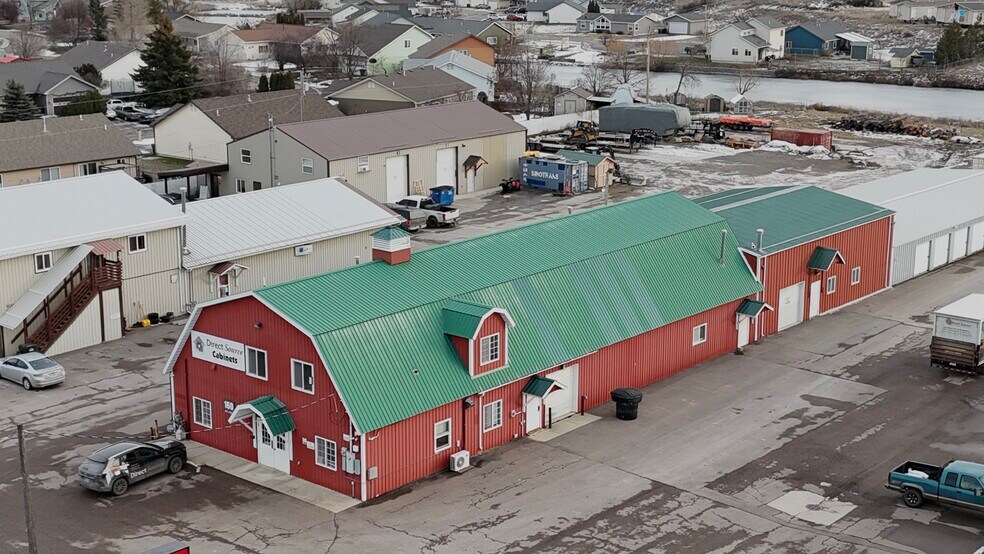 More Photos Of 160 Kelly Rd, Kalispell Flex For Lease