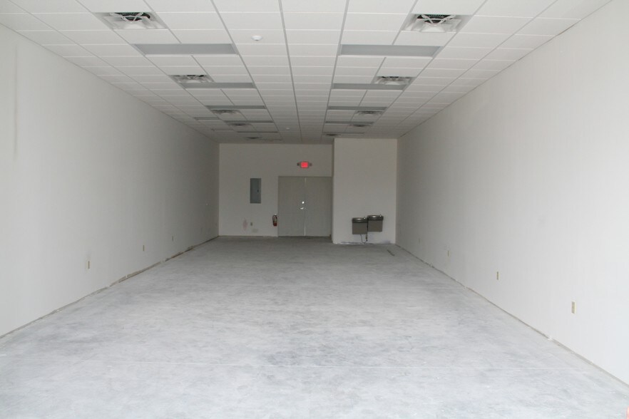 More Photos Of 270 NW Peacock Blvd, Port Saint Lucie Storefront Retail Office For Lease