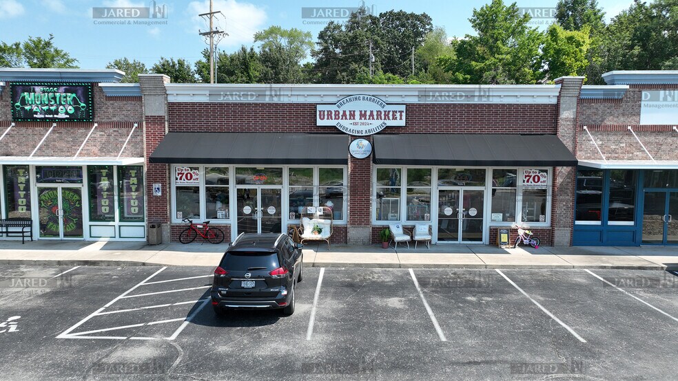 More Photos Of 1615 W Highway 76, Branson Unknown For Lease