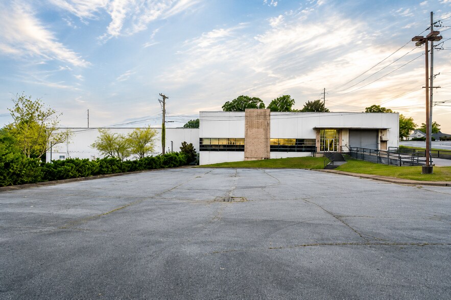 Primary Photo Of 502 S Court St, Florence Warehouse For Sale