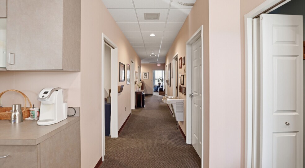 More Photos Of 11535 Nuckols Rd, Glen Allen Office For Sale