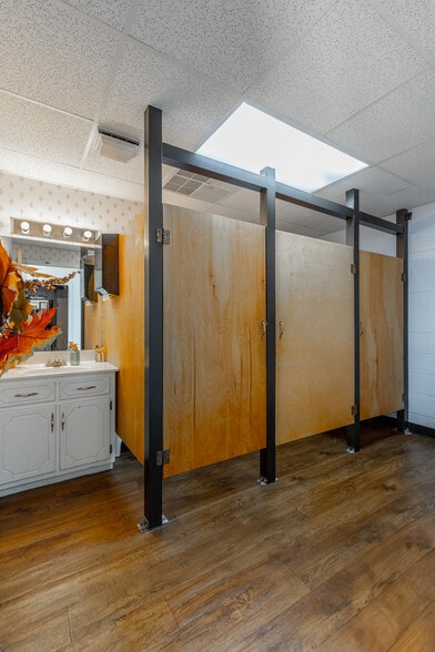 More Photos Of 4501 Oak Hill Rd, Chattanooga Religious Facility For Sale