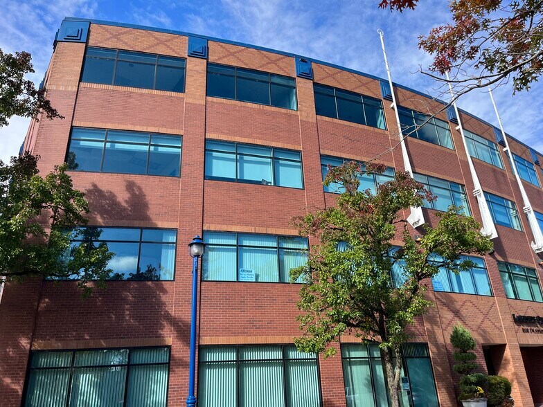 More Photos Of 8100 SW Nyberg Rd, Tualatin Loft Creative Space For Lease