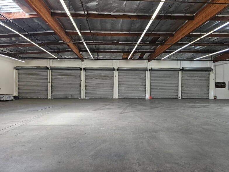 More Photos Of 13725-13731 Proctor Ave, City of Industry Warehouse For Lease