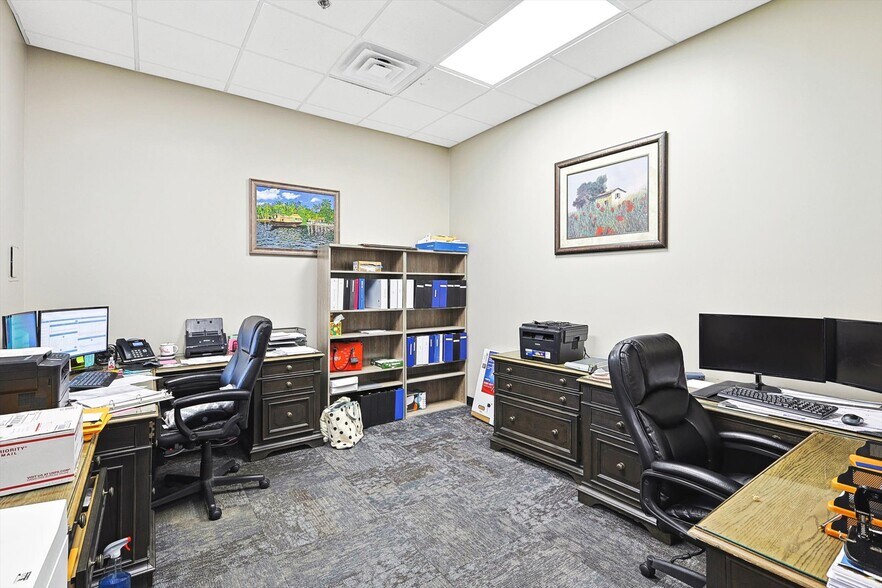 More Photos Of 165 E State Highway 121, Coppell Medical For Sale