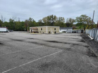 More Photos Of 929 Little Britain rd, New Windsor Township Freestanding For Sale