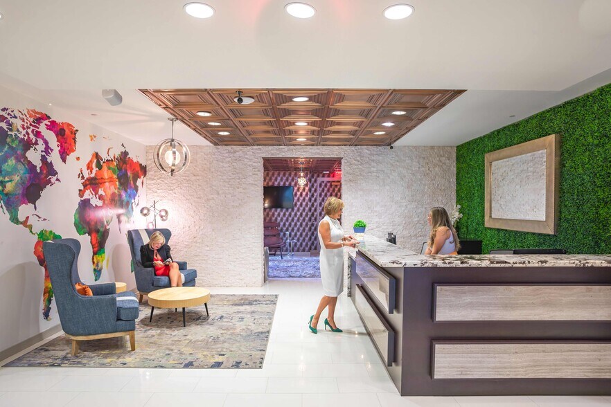 More Photos Of 2525 Ponce de Leon Blvd, Coral Gables Coworking Space