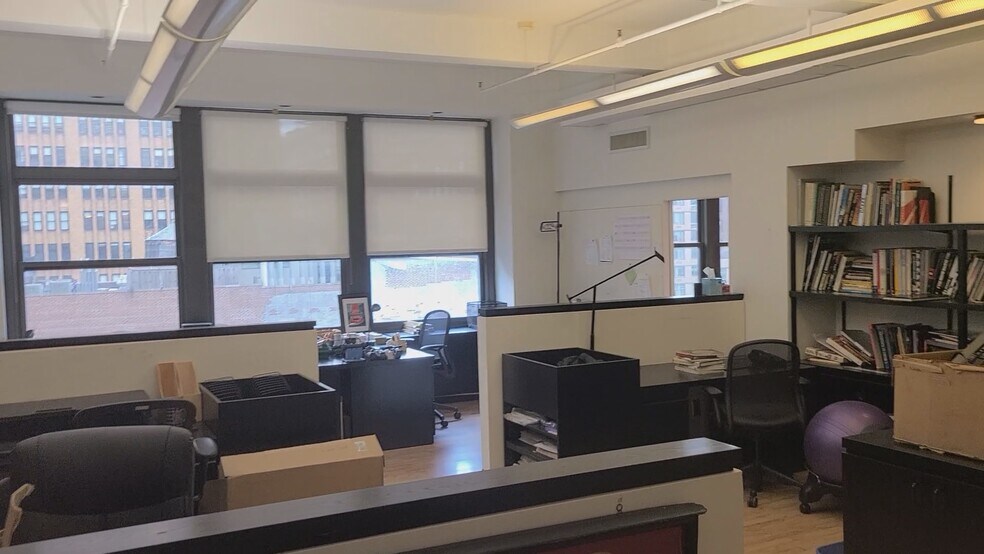 More Photos Of 305 Seventh Ave, New York Office For Lease