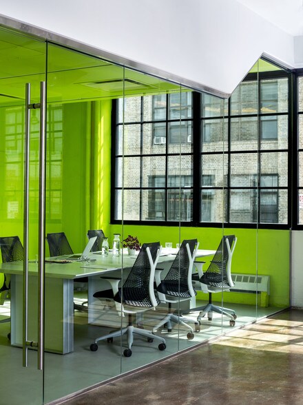 More Photos Of 455 Jefferson St, Brooklyn Office For Lease