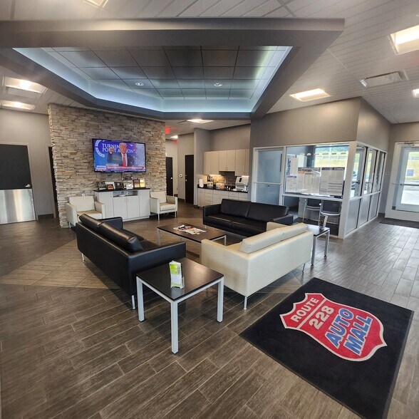 More Photos Of 215 Scharberry Ln, Mars Auto Dealership For Sale