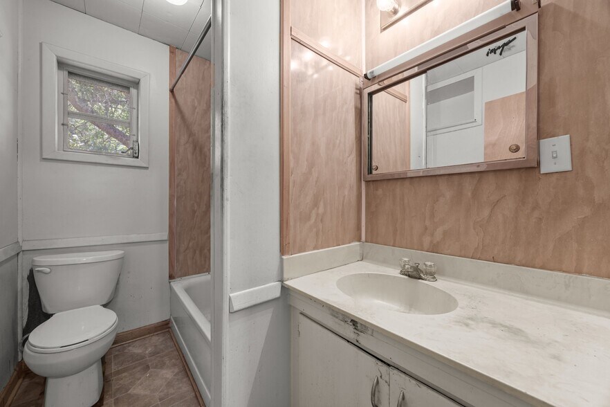 More Photos Of 1085 Old US 421, Lillington Industrial For Sale