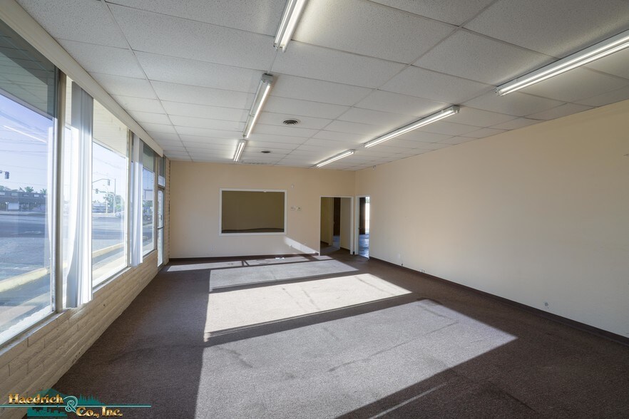 More Photos Of 2478 Victor Ave, Redding Light Manufacturing For Lease