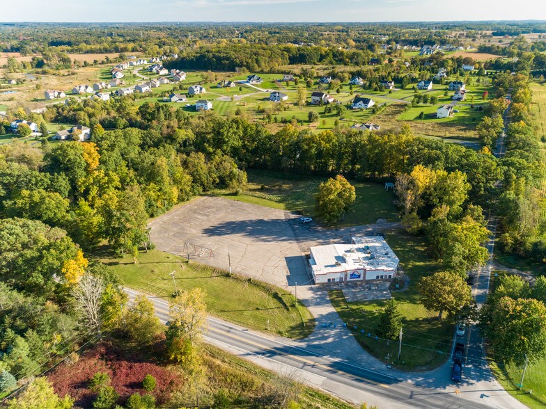 More Photos Of 11485 N Territorial Rd, Dexter Freestanding For Sale