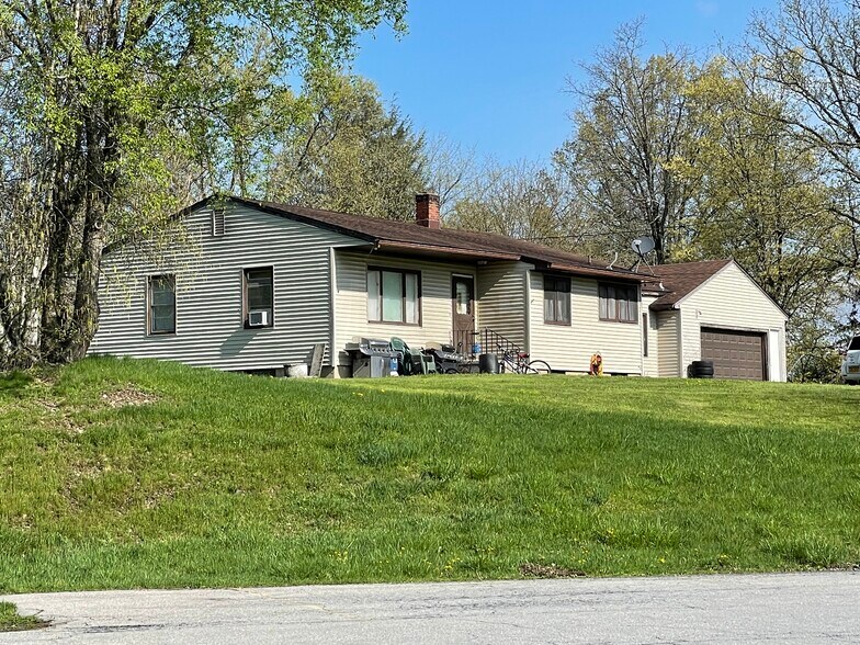 More Photos Of 2850 State Route 17K, Middletown Restaurant For Sale