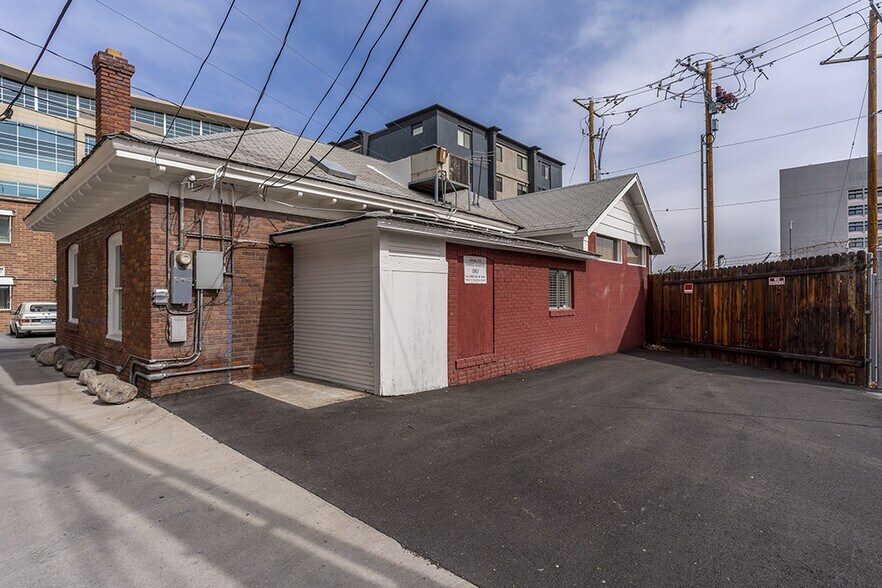 More Photos Of 120 Pickard Pl, Reno Office For Lease