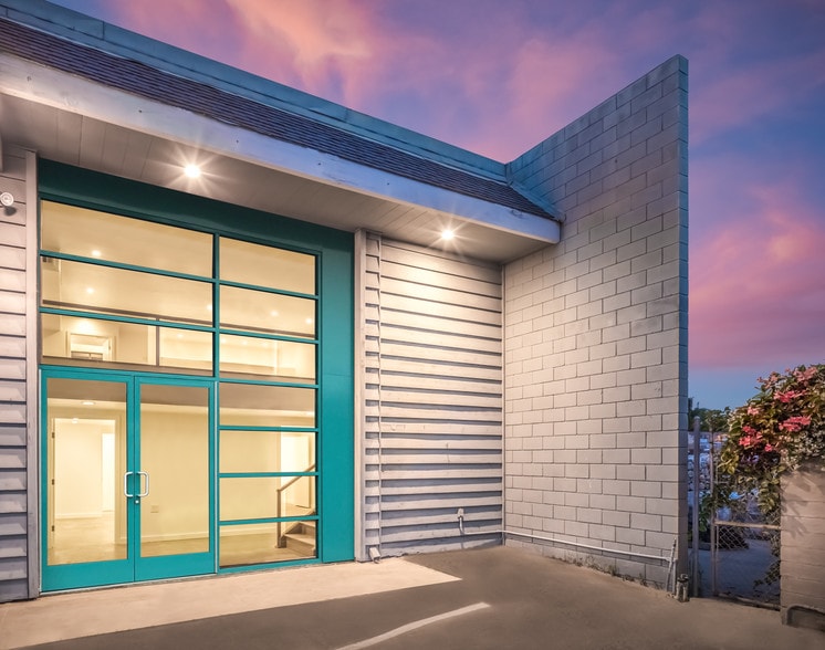 More Photos Of 607 N Vulcan Ave, Encinitas Storefront For Lease