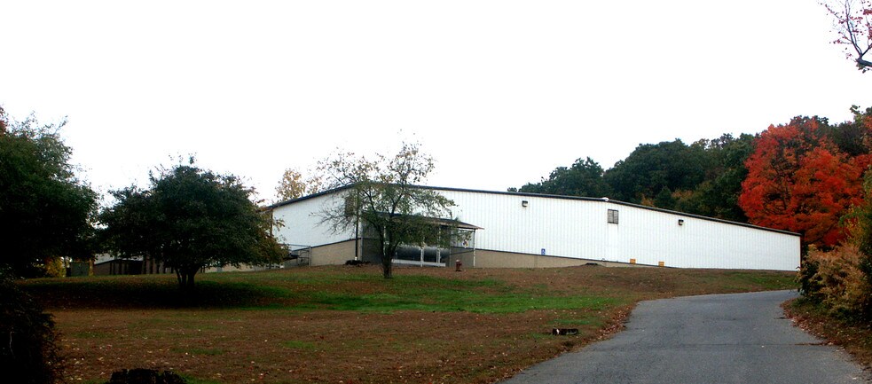 More Photos Of 185 Huntingdon Ave, Waterbury Industrial For Sale