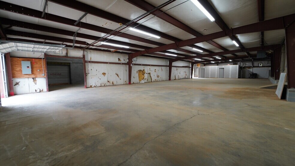 More Photos Of 662 Angus Ct, Rural Hall Light Distribution For Lease