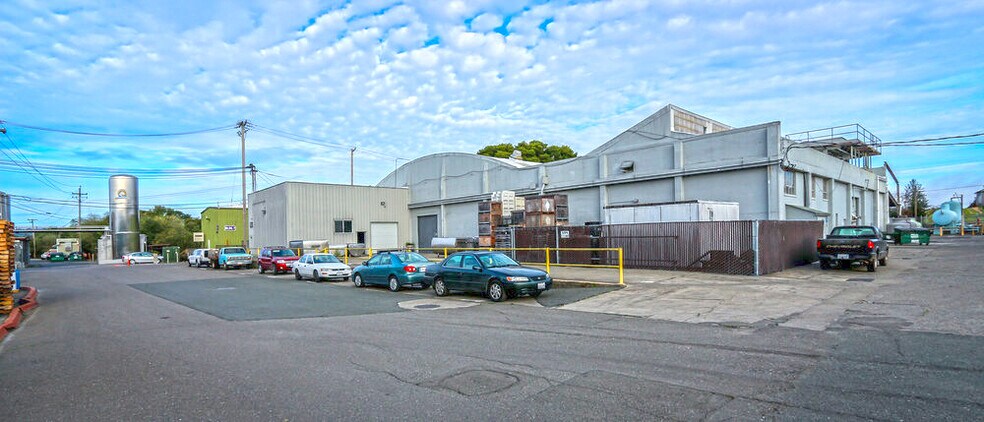 More Photos Of 2064 Gravenstein Hwy N, Sebastopol Warehouse For Lease