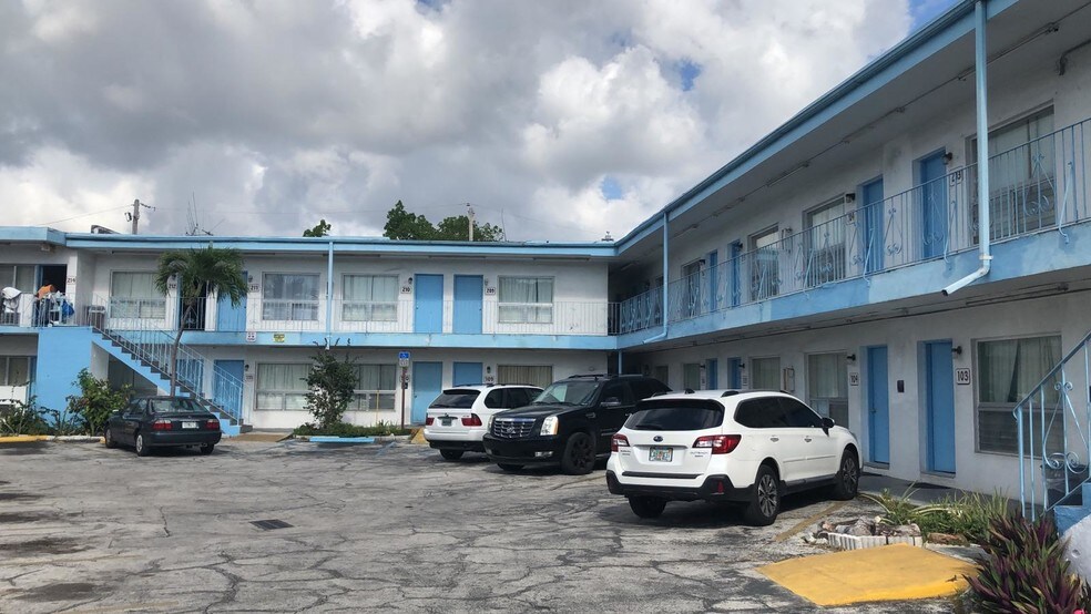 5940 Biscayne Blvd, Miami, FL 33137 Motel For Sale