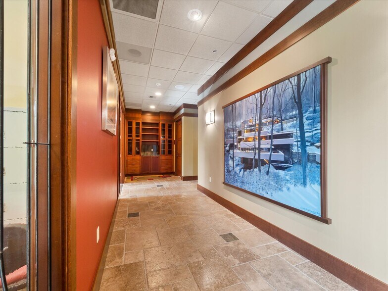 More Photos Of 23175 224th Pl SE, Maple Valley Flex For Lease
