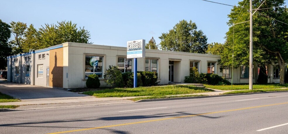 Primary Photo Of 649 Ontario St, Stratford Flex For Lease