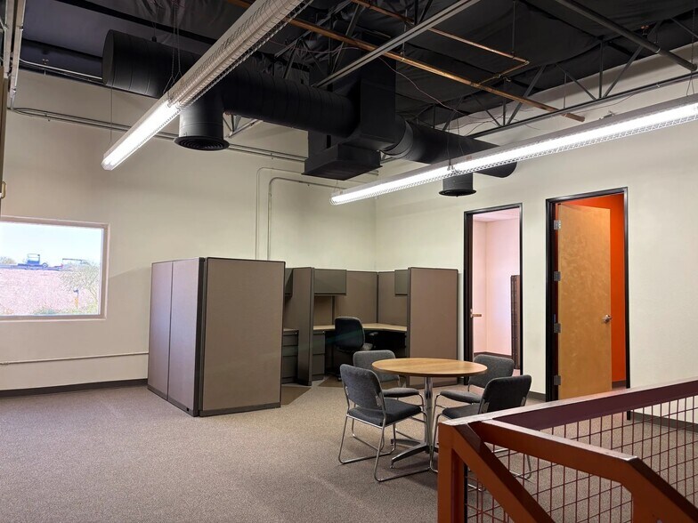 More Photos Of 9299 W Olive Ave, Peoria Warehouse For Sale