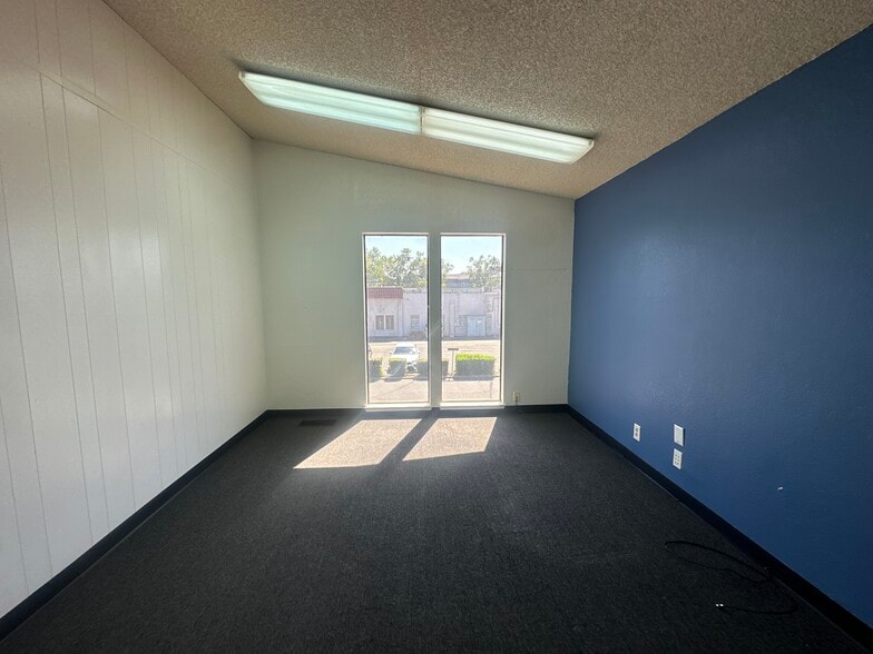 More Photos Of 801 15th St, Modesto Office For Lease
