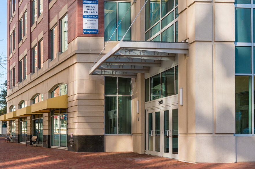 More Photos Of 2331 Mill Rd, Alexandria Office For Lease
