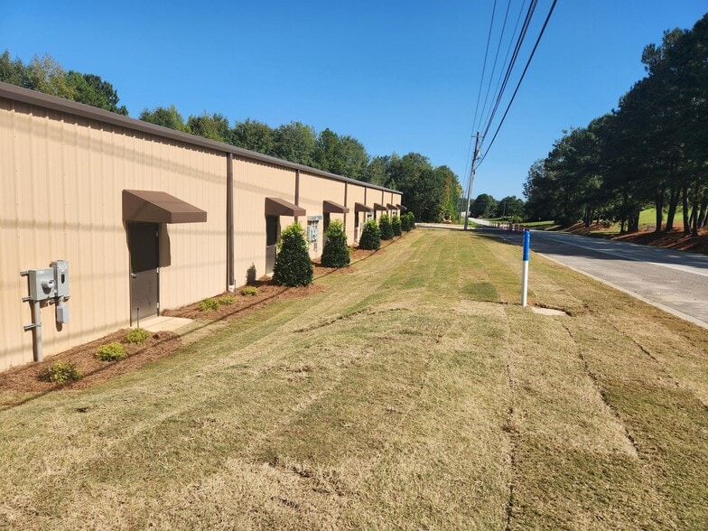 More Photos Of 3001 McCrary Ct, Evans Flex For Lease